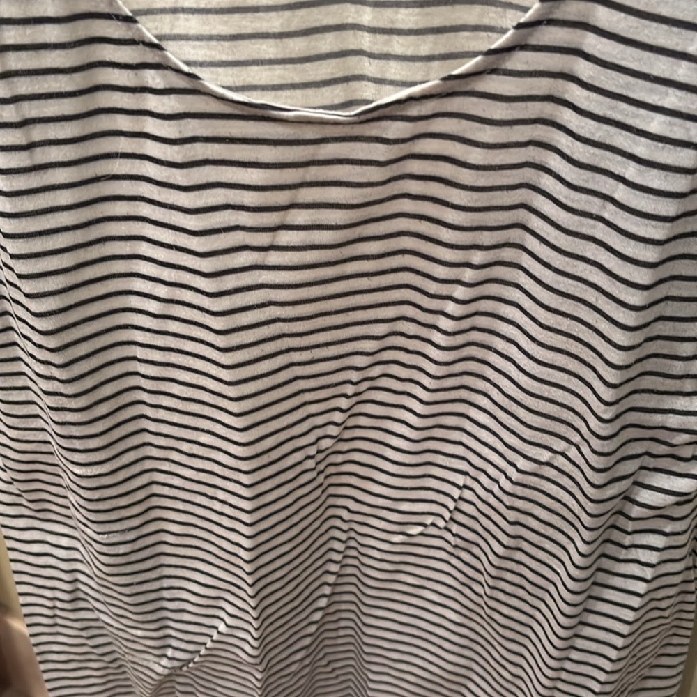 H and M Striped Sleeveless tank top - Black and White - Picture 4 of 8